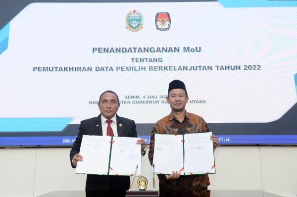  Gubernur dan Ketua KPU Sumut Teken Kerja Sama Pemutakhiran Data Pemilih Berkelanjutan